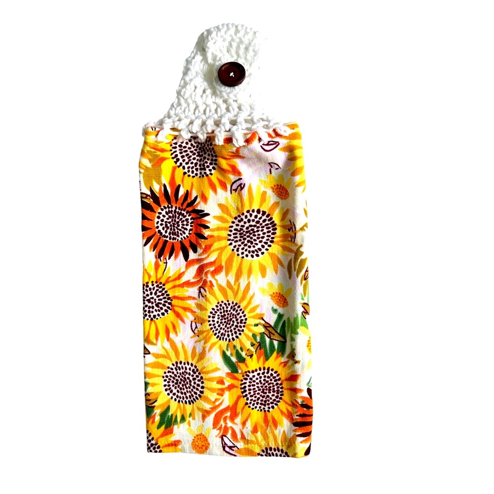 HAND CRAFTED Crocheted Top Sunflowers Hanging Kitchen or Bathroom Hand Towels - Picture 4 of 10